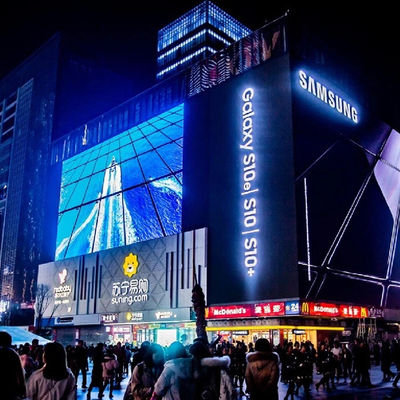 Dış Mekan İçin Ticari P10 LED Ekran Dolabı 128 × 72 Çözünürlük